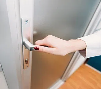 Hollywood Emergency Locksmith Hollywood, FL 954-283-1778 - nearest-locksmith